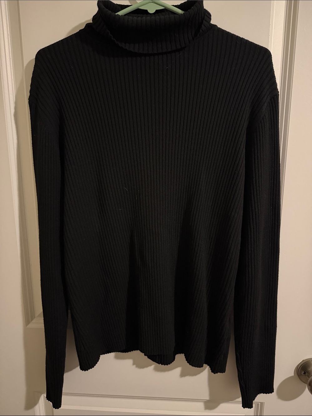 Victoria Victoria Beckham Wool Black Turtleneck Sweater with Preppy Button Back